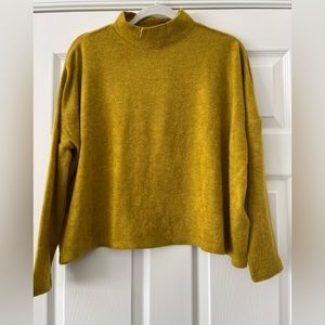 H&M Divided sweater